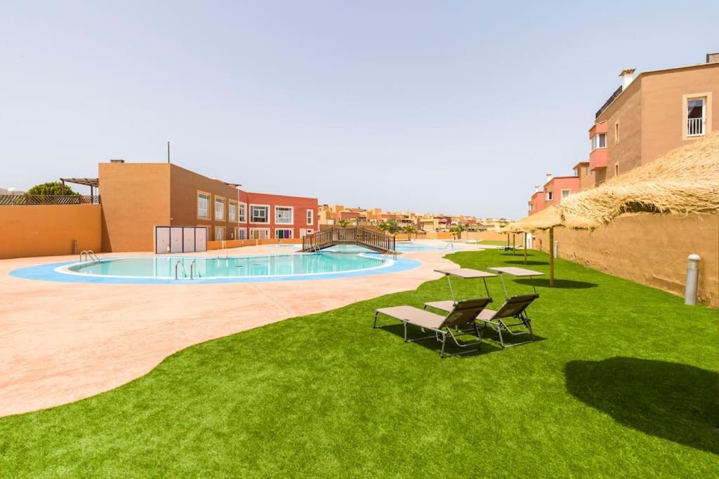 Las Dunas Corralejo Home With Swimming Pool מראה חיצוני תמונה