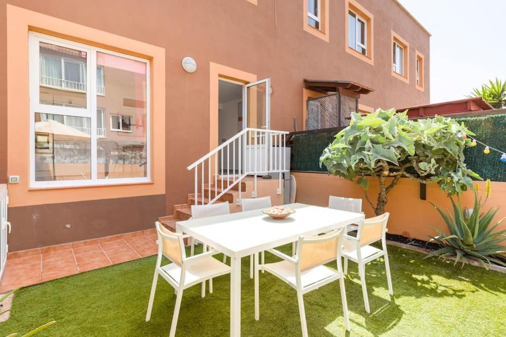 Las Dunas Corralejo Home With Swimming Pool מראה חיצוני תמונה